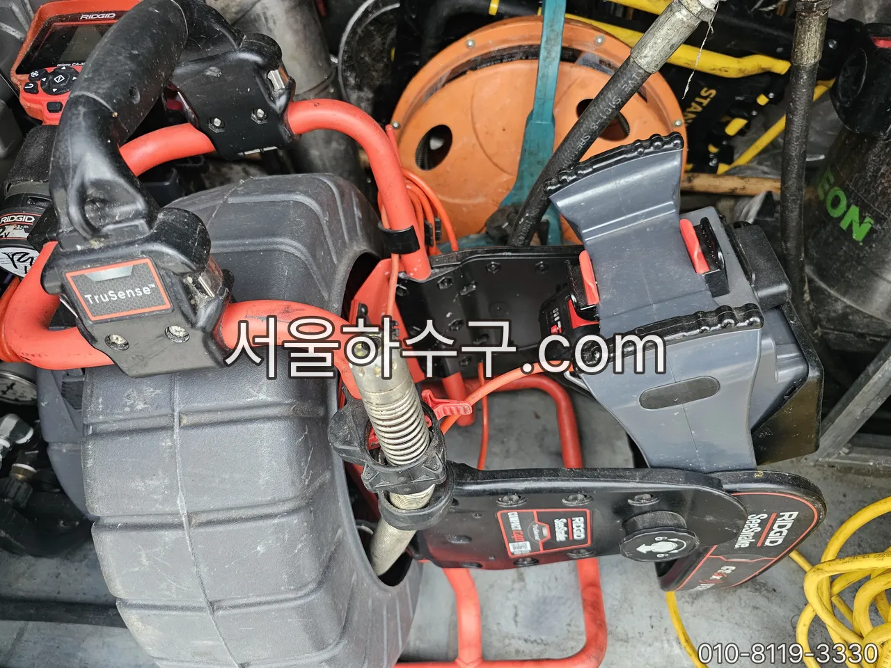 드럼식 배관 관통 장비